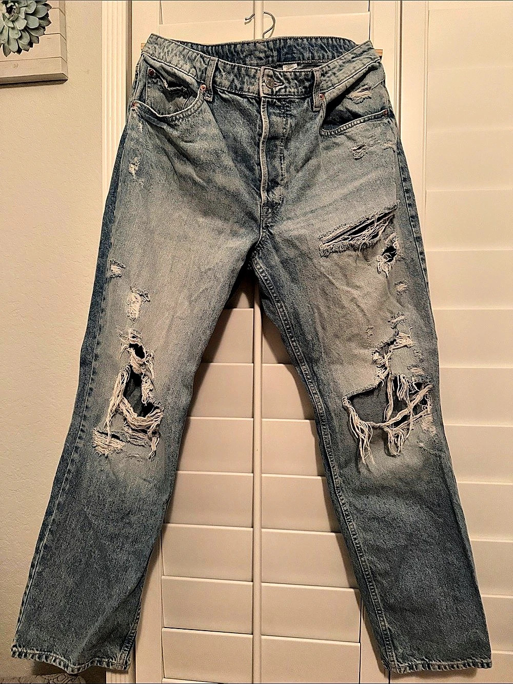 &DENIM 90's Boyfriend Jeans & Distressed Jeans in Blue Waist US 12